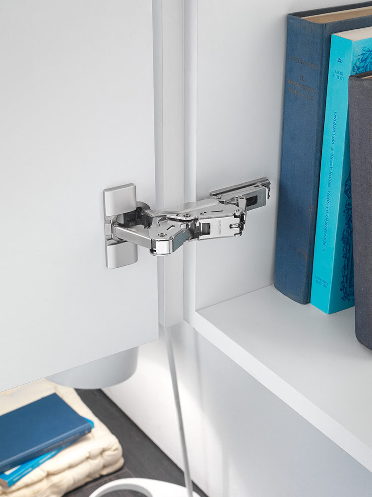 Salice 155-Opening Full Overlay (C2RKAE9) Dowelled Silentia Plus Series 200 Hinge Nickel - Image 2