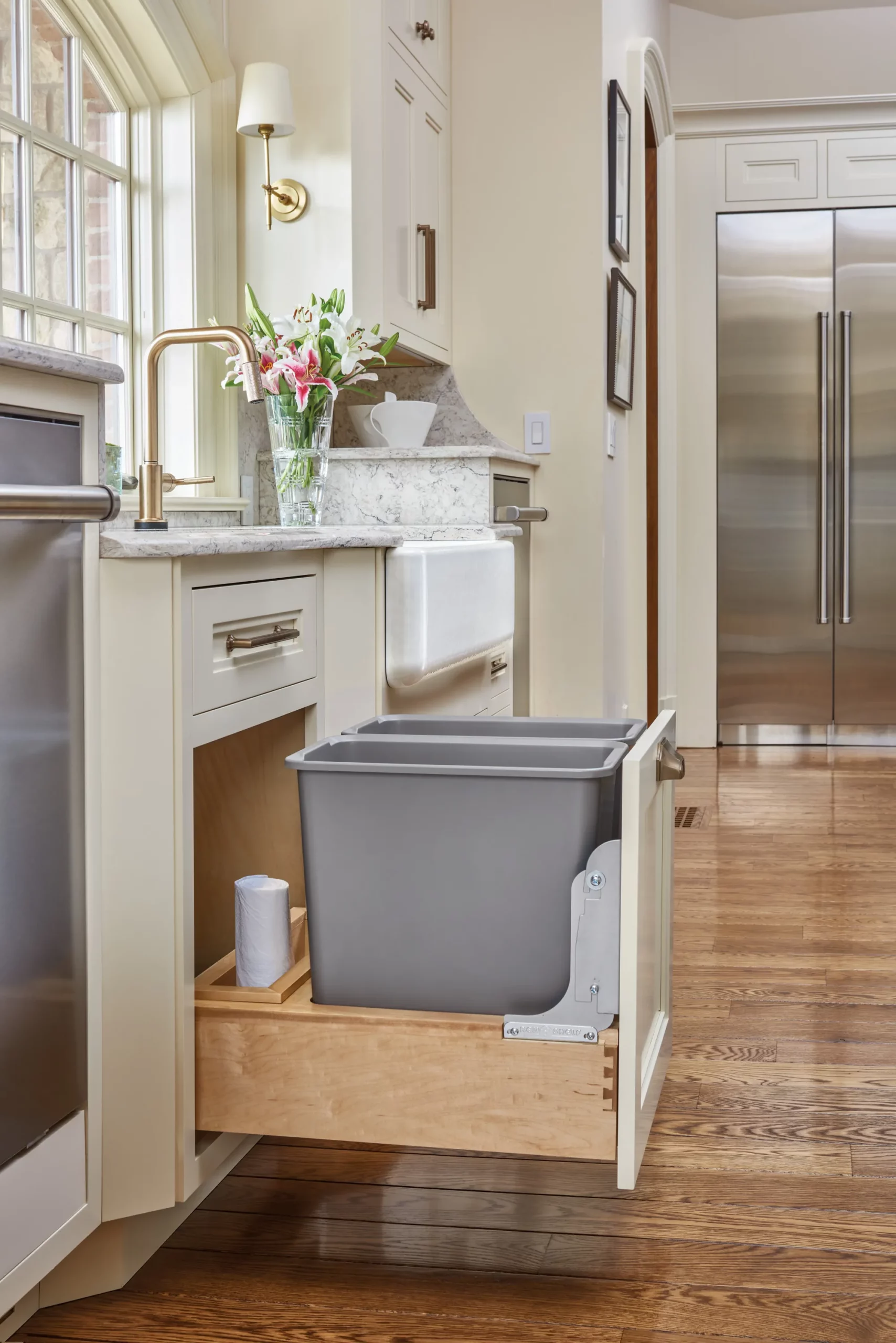 Soft-Close Pull-Out Trash Bin System with Motion Assist (Rev A) - Image 2