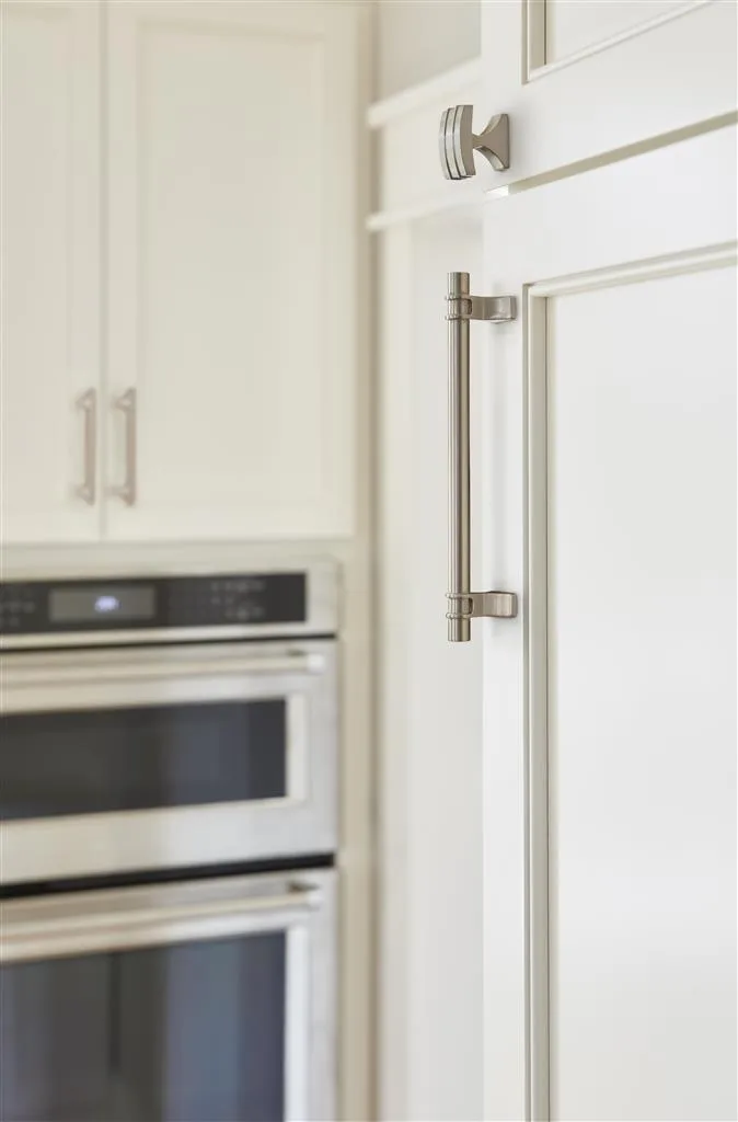 Amerock BP-36602-G10 1-1/2" KNOB - Image 2